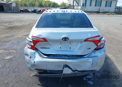 2015 Toyota Corolla Le z USA, uszkodzony, nr VIN 2T1BURHE5FC317479